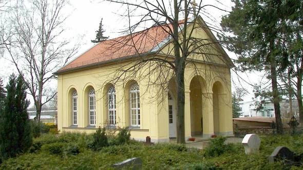 Grossenhain Friedhof Feierhalle