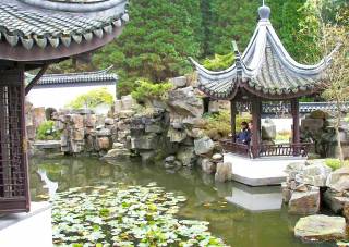 2.) Chinesischer Garten Bochum Pavillon