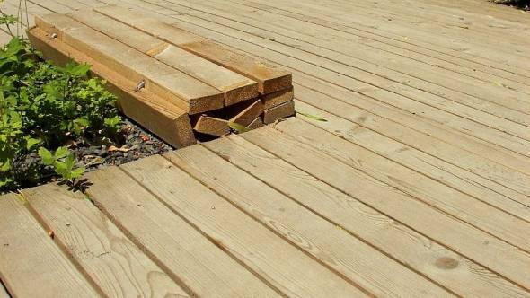 Terrassenmatte aus Holz