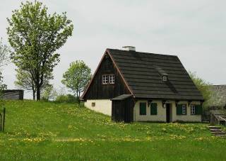 kleines Haus auf dem Land
