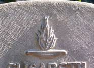 Symbol einer Feuerschale auf einem Grabstein